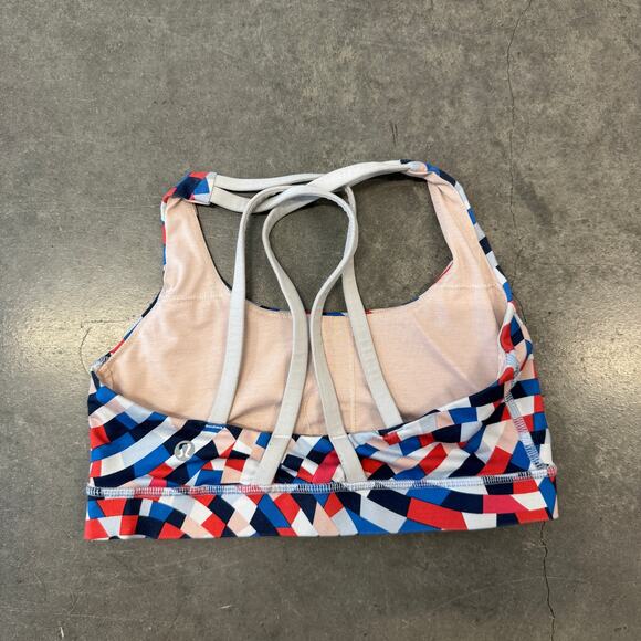 Lululemon Energy Bra Red White Blue Pattern Yoga Running Sports Bra Sz 4 - Picture 2 of 4